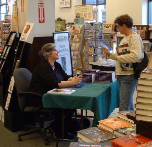 Dani, signing at Barnes Noble-1